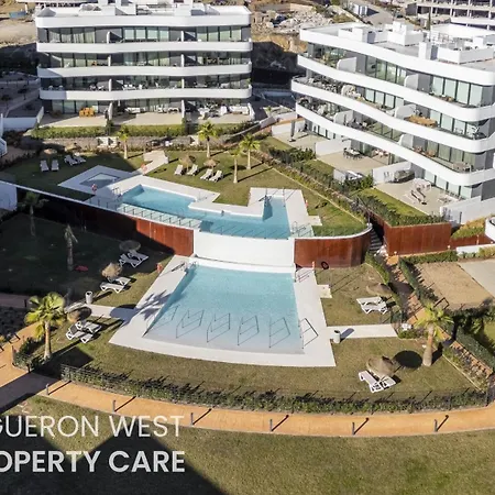 Higueron West Collection - The Poolview Terrace By Hwpc Apartamento