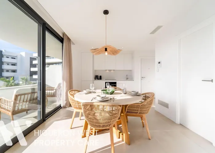 Apartment Higueron West Collection - The Poolview Terrace By Hwpc Fuengirola