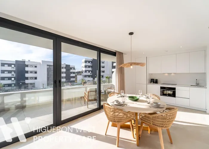 Apartment Higueron West Collection - The Poolview Terrace By Hwpc *