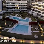 Higueron West Collection - The Poolview Terrace By Hwpc Apartmán