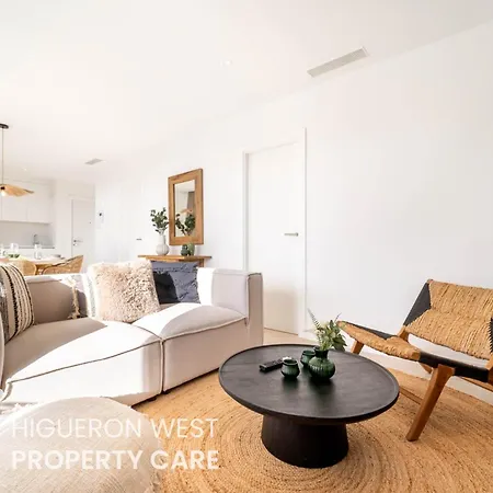 Apartmán Higueron West Collection - The Poolview Terrace By Hwpc *